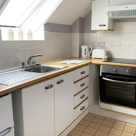 Rathlin Apartment - 2 Bedroom With Hot Tub Ballycastle Exterior photo