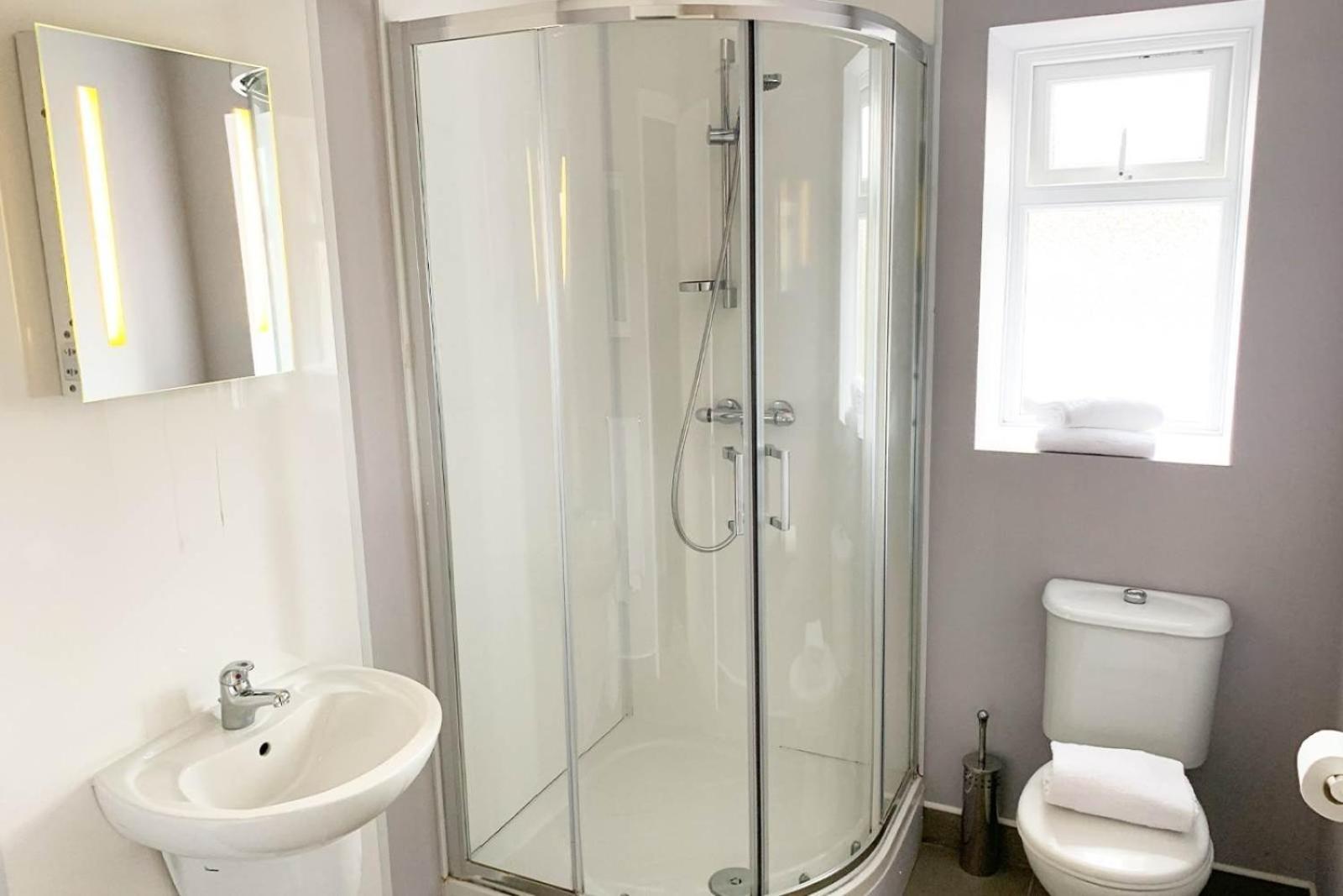 Rathlin - 2 Bedroom With Hot Tub Apartment Ballycastle